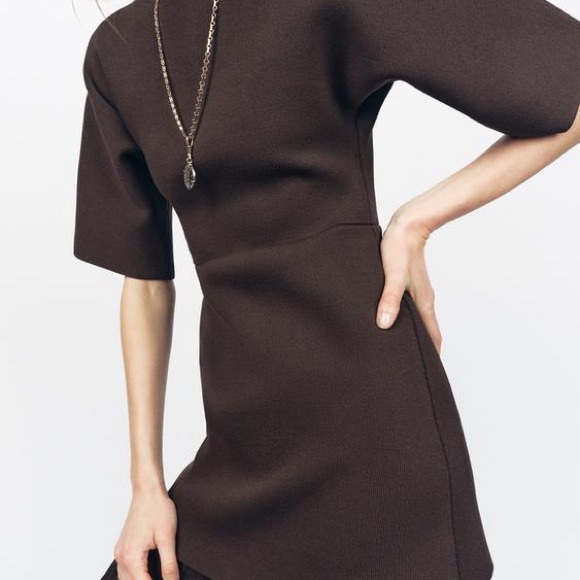 NWT. Zara Chocolate/Brown Pleated Combination Knit Midi Dress. Size M. - Picture 5 of 10